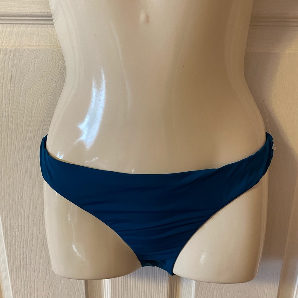 New! Radio Fiji Bikini Bottoms